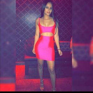 Pink dress 👗 💕